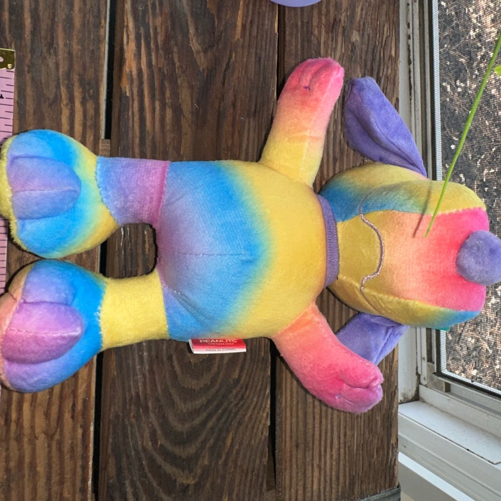 Peanuts Dog Toy NWT Snoopy’s Rainbow  Plush Dog Toy 9 inch with squeaker. - Picture 6 of 6